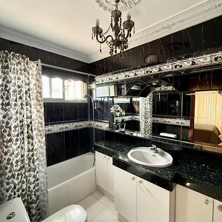 Violetta וילה קיאו סלבאחה