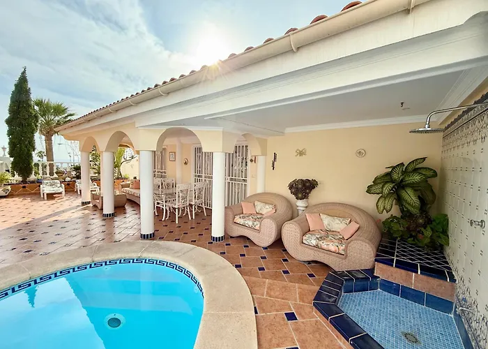 Villa Violetta Callao Salvaje