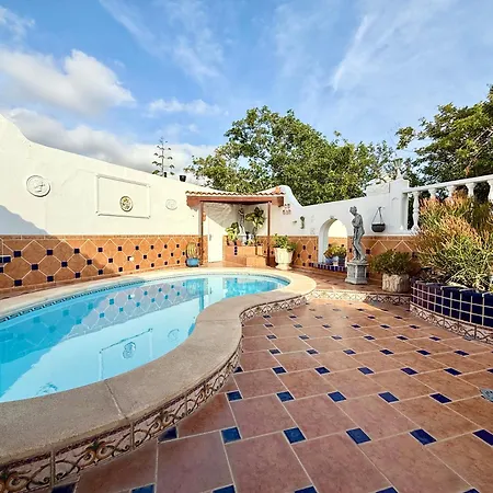 빌라 Violetta 칼라오살바헤